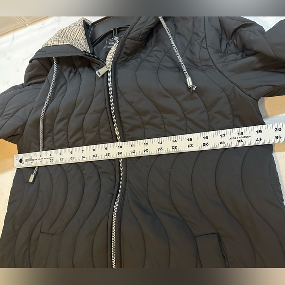 Bernardo Wave Quilted Swing Coat Black Size XS - Picture 12 of 16